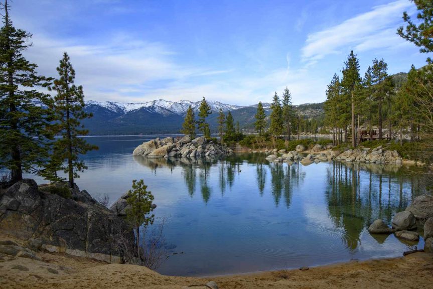 what is the best month to go to lake tahoe